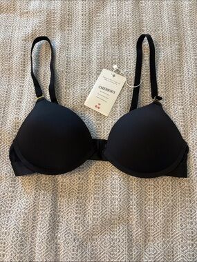 Women’s Black T-Shirt Bra - Smooth Lightly Padded Support